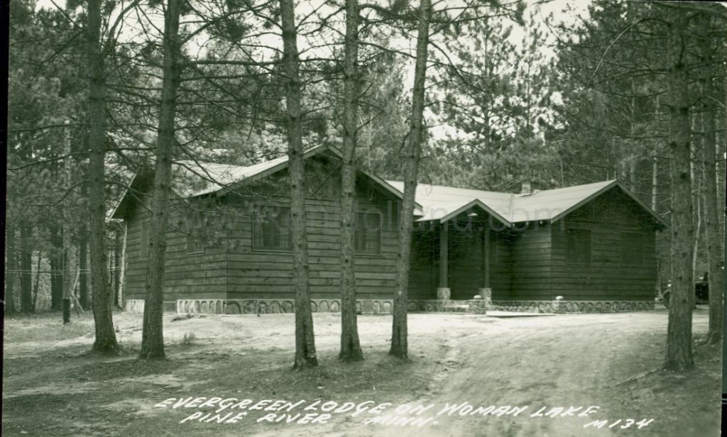 Pine River, MN, Woman Lake, Evergreen Lodge 2, ca 1940s Ren Holland