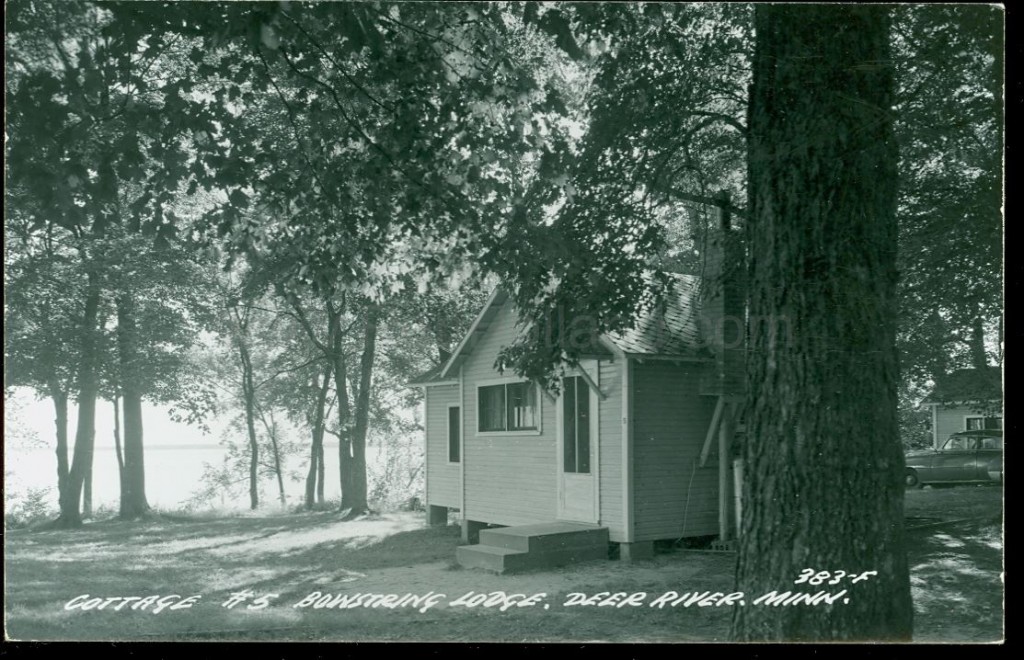 Deer River, MN, Bowstring Lake, Bowstring Lodge 3, ca 1940 Ren