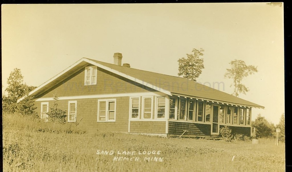 Remer, MN, Big Sand Lake, Sand Lake Lodge, ca 1950 Ren Holland's site
