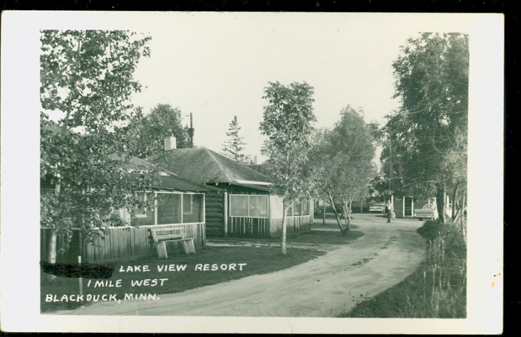 Blackduck, MN, Blackduck Lake, Lake View Resort, ca 1950 Ren Holland