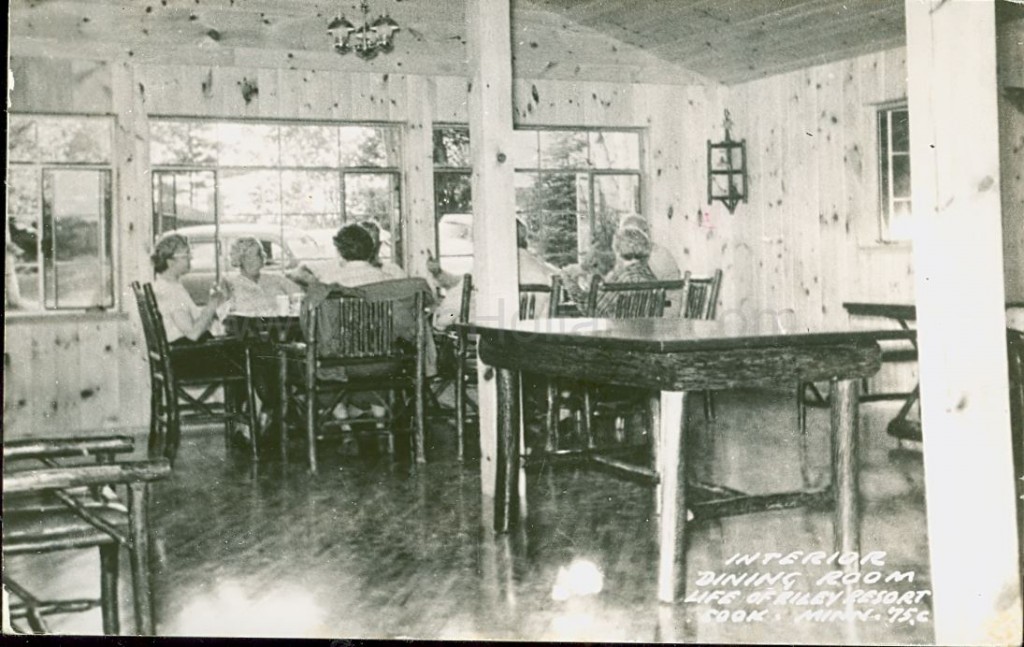 Cook, MN, Lake Vermilion, Life of Riley Resort, ca 1950s Ren Holland