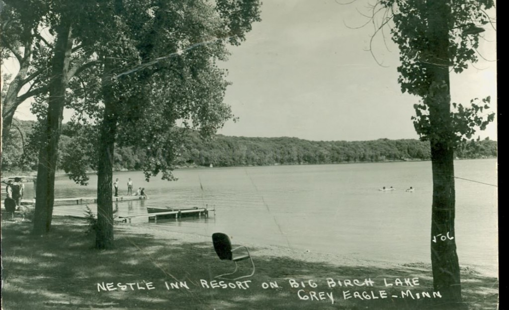 Grey Eagle, MN, Big Birch Lake, Nestle Inn Resort 2, ca 1950 Ren