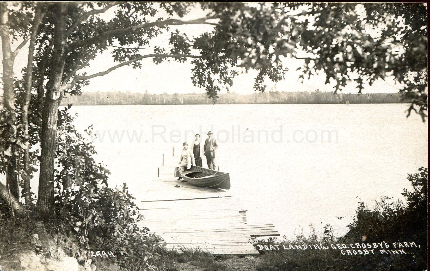 Crosby, MN, Serpent Lake, Crosby Farm boat landing, ca 1920 Ren